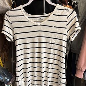 Hollister White and Blue Fitted Short Sleeve Tee